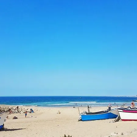 Lufi Surf Bed & Breakfast Costa de Caparica