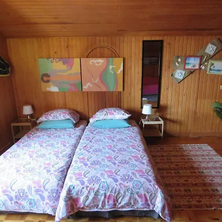 Lufi Surf Bed & Breakfast Costa de Caparica
