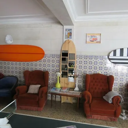 Frühstückspension Lufi Surf Costa da Caparica